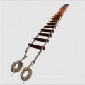 Extension ladder with rope rung hoist
